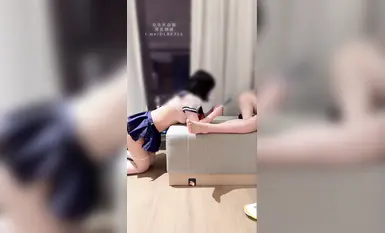 推特新晋健身猛男约啪大神「老番茄」人前女神，人后却是黑丝母狗极品肉便器各种无套输出骚叫不停最后内射(6)