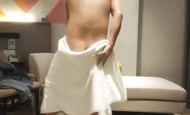 漂亮輕熟女，教會了不少年輕人，深一點用力我要來了快點我要，身材苗條特騷特會調情，穿上連體情趣黑絲