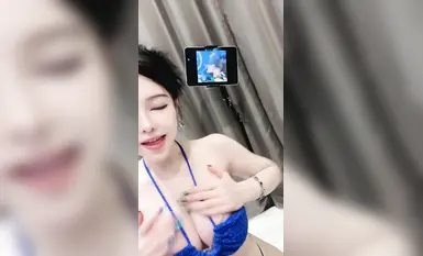 Dewi siaran hijau [Mu Chunfeng] payudara seksi dan punggung pic 3