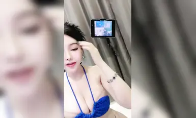 Dewi siaran hijau [Mu Chunfeng] payudara seksi dan punggung pic 3