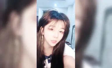 高颜值取悦——假屌插穴