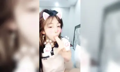 高颜值取悦——假屌插穴