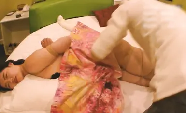 가정 내 SM 속박 및 징벌 시리즈 [반도의 속삭임]: 바디 로프와 딜도 (2부).