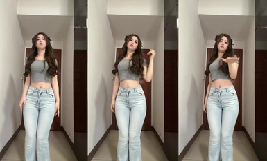 Douyin tương phản cô gái gợi cảm [Nana Mo'er] [Nana] Vớ đen phụ nữ trưởng thành đồng phục quyến rũ yoga cơ thể đạo cụ thủ dâm (4)