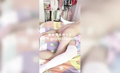 兜兜好可愛-白絲雙馬尾女僕