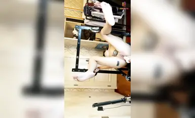 推特絕色高顏母狗【奶凶】全自動炮機體驗