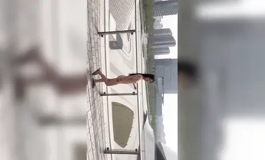 网红高颜值美少女团队【西萌工作室】高颜值学妹全裸户外露出，校园，马路公园(5)