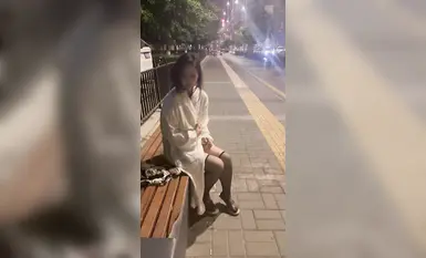 网红高颜值美少女团队【西萌工作室】学生嫩妹【涵涵小泪】深夜街头户外露出JK情趣制服诱惑(1)