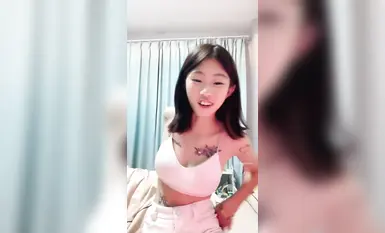 Babaeng aso sa dormitoryo ng Art school na may mahabang paa at malambot na batang babae [Yueyue] Harano Meimei matalik na kaibigan na tunay na gintong pagpapasadya, nakalantad na hubad na sayaw ang mukha ng miyembro, puro at nakakapreskong mukha ni Ahei n