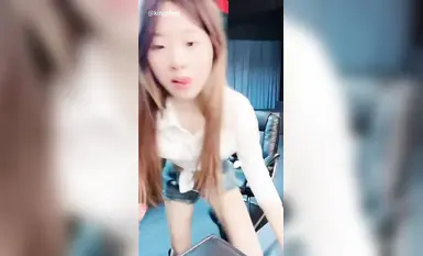 [Yuzu] Dewan biliard seorang gadis sekolah yang sangat cantik telah menjadi rumah pelacuran. Dia melakukan hole-in-one di rumah urut kaki, melakukan hubungan seks di bilik persendirian, dan sangat lucah di bilik mandi. Dia tidak dilindungi dan mendapat pe