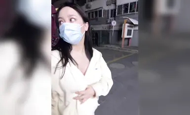 [Doubanjiang] Daerah Putuo Shanghai, pendedahan waktu malam, dikelilingi oleh orang ramai, model berkualiti tinggi jarang ditemui.