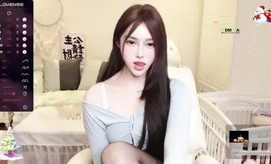 Ang stripchat streamer na si [Miah] ay may napakagandang dibdib at nagsasalsal gamit ang vibrator (5)