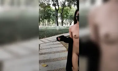 推特網紅戶外露出博主【TonyJ和貝貝】女性私密spa性愛按摩 閨蜜姐妹花裸體雙人行 (2)