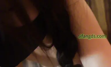 Chuyên gia chụp ảnh người nổi tiếng trên mạng [Tiger Vegetable] trở lại với bài đăng #3_Người đẹp thập niên 2000 cao 170cm, giá trị cao [Xiao Shuang] đi tất đen và đôi chân dài_Âm đạo hồng hào và mềm mại rất sạch sẽ_Tự chuẩn bị thuốc kích dục, gấp đôi hạnh phúc, 4 loại đồ chơi, mười lần cực khoái (7)