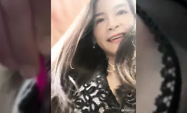 stripchat [wsyx326] 熟女荡妇公共厕所偷玩骚B喷水 2