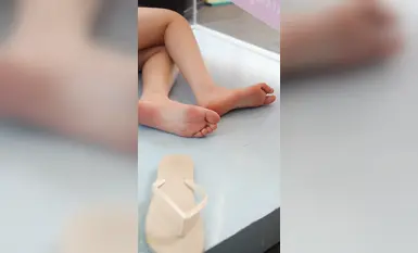 足模攝影福利【青檸映畫 】鄰家清純少女【阿慌】女明星人字拖