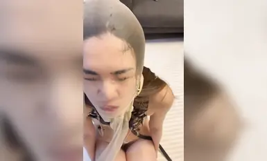 上海財經大畢業生【王珞菲】性愛史被哈爾濱富二代包養百日同吃同住終成母狗 (8)