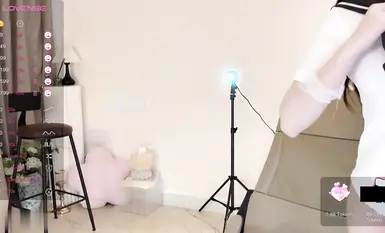 頂流女神【Hahaha_ha2】最新門票噴水大秀合集，各種情趣制服誘惑， 多個道具抽插 多次潮噴 淫水如高射炮 噴的地板上猶如一片汪洋 (19)