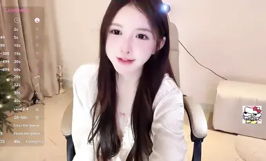 顶流女神【Hahaha_ha2】最新门票喷水大秀合集，各种情趣制服诱惑， 多个道具抽插多次潮喷淫水如高射炮喷的地板上犹如一片汪洋(37)