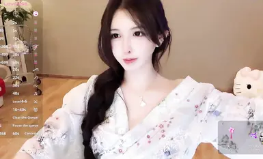 顶流女神【Hahaha_ha2】最新门票喷水大秀合集，各种情趣制服诱惑， 多个道具抽插多次潮喷淫水如高射炮喷的地板上犹如一片汪洋(70)