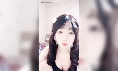 สาวสวยประจำโรงเรียนพาเพื่อนสนิทของเธอไปทะเลเป็นครั้งแรกเพื่อถ่ายทอดสด [Evil Twin Tails] และเป็นตัวอย่าง~ มีการใส่พร็อพเข้าไปอย่างบ้าคลั่ง (1)