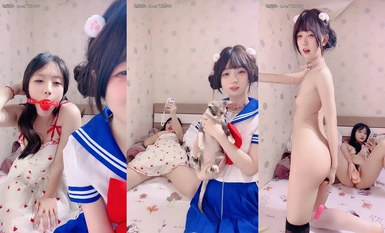 The school beauty brought her best friend to the sea for the first time to do a live broadcast [Evil Twin Ponytails] and set an example~ props were inserted wildly (34)