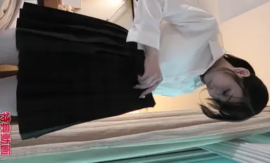 fc2-ppv-4833894_SP 无码 <前清纯偶像练习生制服照，18岁，坂道系列> 粉嫩私处大开！新鲜私处敞开供人观赏 ♡ 超近特写！附赠评测特典