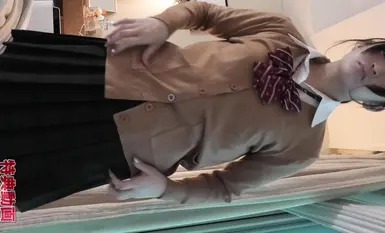 fc2-ppv-4833894_SP 無碼 <前純潔偶像練習生，身穿校服，18歲，坂道組> 粉嫩的私處完全敞開！新鮮的私處一覽無餘♡ 超近距離特寫！附贈評論特典