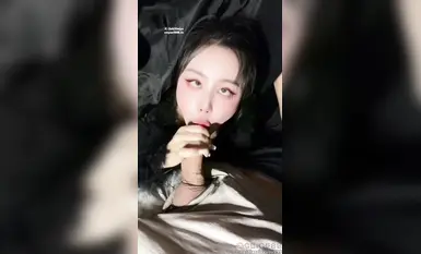 타이드 멍야오 - 최신작: 만원 영화관에서 펼쳐진 구강성교