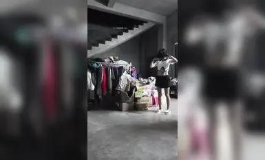 Một chuyến đi trong ngày đến khu thắng cảnh thật sự là một khám phá tuyệt vời, [cikaimoon] thu hút 100% sự chú ý trên đường đi, khiến những người công nhân vệ sinh và người bán hàng rong không nói nên lời.