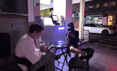 網紅人氣露出女神【cikaimoon】鄉間露出 農民大叔熱情搭話無心幹活 (5)