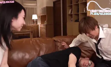 DASD-708 被一个不道德的男人吸在她熟睡的丈夫旁边...... Sara Aizawa - 爱泽沙罗