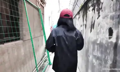 อินฟลูเอนเซอร์ชื่อดังในโลกออนไลน์และเทพธิดาผู้เปิดเผยเรือนร่าง [cikaimoon] ออกไปเดินเล่นกลางแจ้ง มุ่งหน้าไปยังที่ที่มีผู้คนพลุกพล่าน! 1