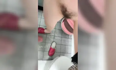 "Vị thần của Cape" đã quan hệ tình dục với chị gái ruột của mình trong nhà vệ sinh đúng vào thời kỳ rụng trứng của cô ấy.