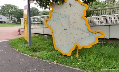 Isang sikat na artista sa internet at diyosa ng pagbubunyag ng mga tao [cikaimoon] ang naglakad-lakad nang hubad sa labas at kumukuha ng mga litrato kasama ang mga dumadaan (2)