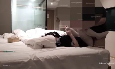 Người có tầm ảnh hưởng trên Twitter và chuyên gia hẹn hò [Hành trình kỳ thú của bậc thầy béo] đã chi hàng ngàn đô la cho dịch vụ SVIP với ba cô gái JK có giá trị cao, quan hệ tình dục không an toàn và xuất tinh vào bên trong nhiều cô gái loli. Anh ta trông giống như một con lợn rừng nhưng vẫn có thể quan hệ tình dục với rất nhiều cô gái trẻ và non nớt (2)