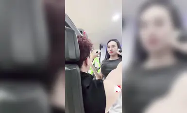 [원문] 제 개인 트레이너가 제 앞에서 옷을 벗고 저에게 즐거움을 주기로 했습니다.