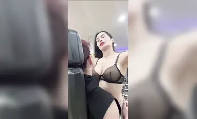 [원문] 제 개인 트레이너가 제 앞에서 옷을 벗고 저에게 즐거움을 주기로 했습니다.