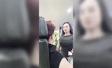 [원문] 제 개인 트레이너가 제 앞에서 옷을 벗고 저에게 즐거움을 주기로 했습니다.