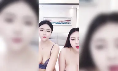 3姐妹推薦【今晚九點半 】3姐妹輪流被干 超級淫亂 吃雞乳交無套啪啪內射 道具玩弄噴水爽死了 (2)