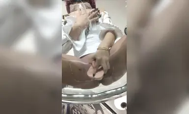 คอสเพลย์ขี่หน้าแบบซูมใกล้ (2)