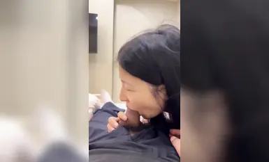 Foto-foto wajahnya yang berkualiti tinggi bocor di storan awan! Dia berpakaian seperti wanita dalam pakaian harian, tetapi bertukar menjadi perempuan jalang sebaik sahaja dia menanggalkan pakaiannya. Dia melancap, makan ayam, dan mendapat "air suci&q