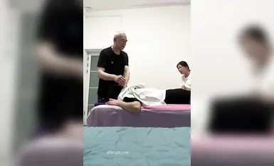 [Quyến rũ bảo vệ và ông già mát-xa] Hoàn thành nhiệm vụ của chủ nhân - Quyến rũ bảo vệ và ông già (1)