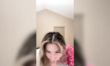 OnlyFans Asian-American blogger [LillieNue] Itim na medyas, magagandang binti, puting puke, perpektong pigura, kristal na baras, malaking titi, nanginginig na itlog, masturbesyon, pag-squirt, napakasexy at napakaganda (5)