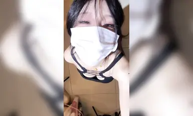 快手福利甜美风骚妹子【小小张】裸舞油亮无内丝袜自慰(6)