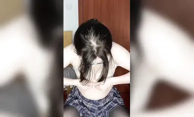 สตรีมเมอร์ที่ยั่วยุอย่างมากของ Kuaishou [Stubborn Village Guardian] เนื้อหาสำหรับผู้ใหญ่ขนาดใหญ่ล่าสุดในปี 2026 ที่มีการเต้นรำเปลือยและการสำเร็จความใคร่ด้วยตนเอง 2 (4)