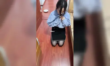 Kandungan dewasa berskala besar terkini 2026 daripada penstrim langsung Kuaishou yang sangat provokatif [Stubborn Village Guardian] yang menampilkan melancap tarian bogel 2 (7)