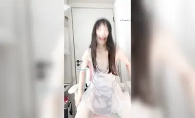 虎牙重磅福利 高顏值網紅主播 【書香繁星】 道具自慰抽插掰逼定製 (4)