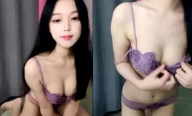 Long Drive - Purple Fairy , to aunt also want to live, wearing purple erotic underwear, take off the panties to see the cunt cunt close-ups, rubbing the waves tempted to wolf friends stupid move!