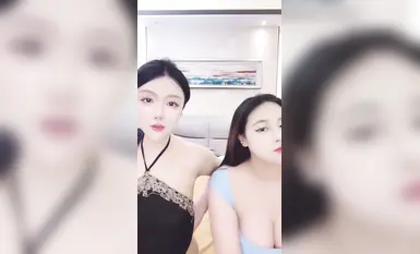 頂級女神【女模小草莓】帶閨蜜下海~無套輪著干~內射~自慰 (3)